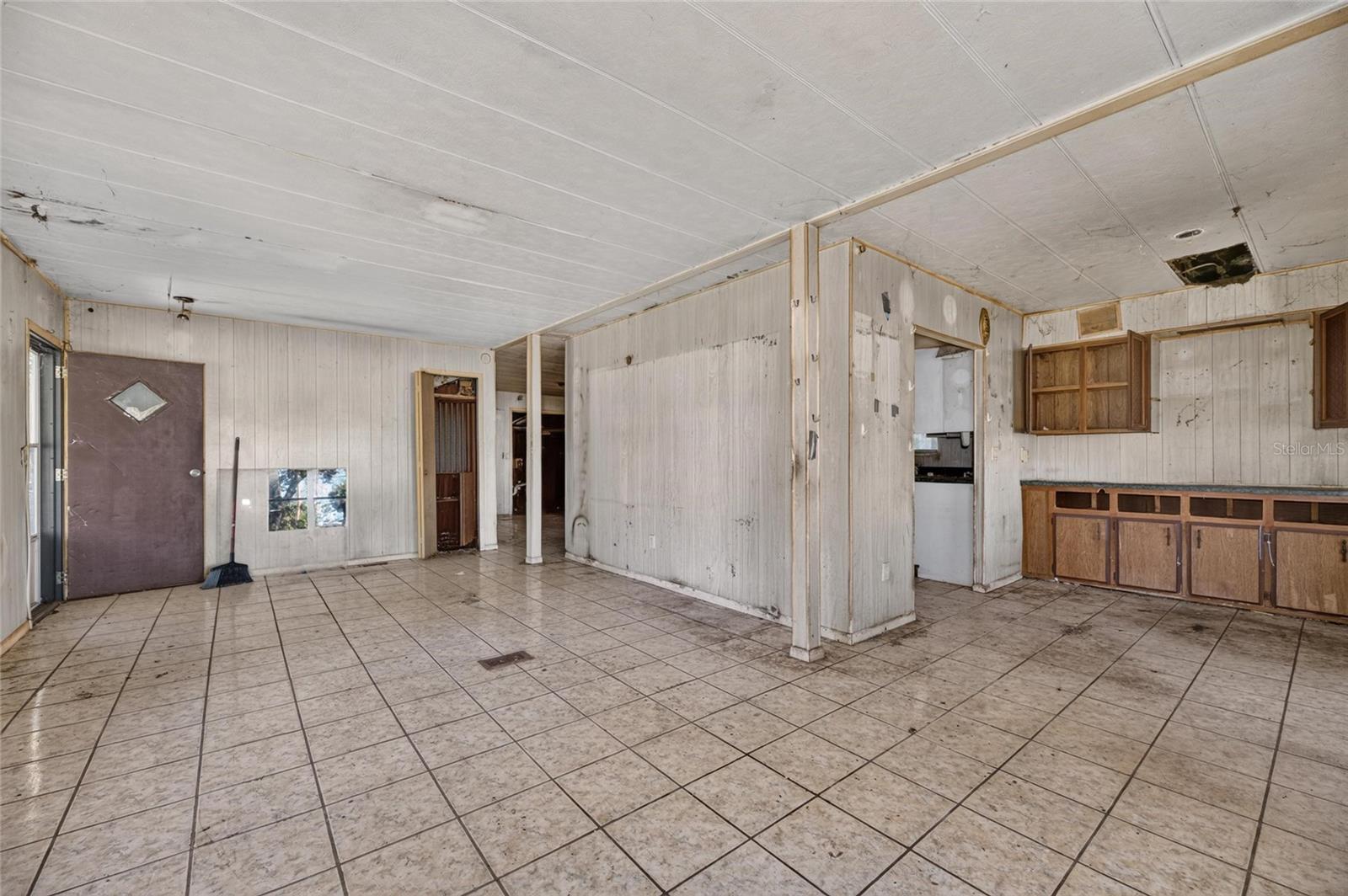 8810 S HICKORY LANE, Riverview, FL 33578