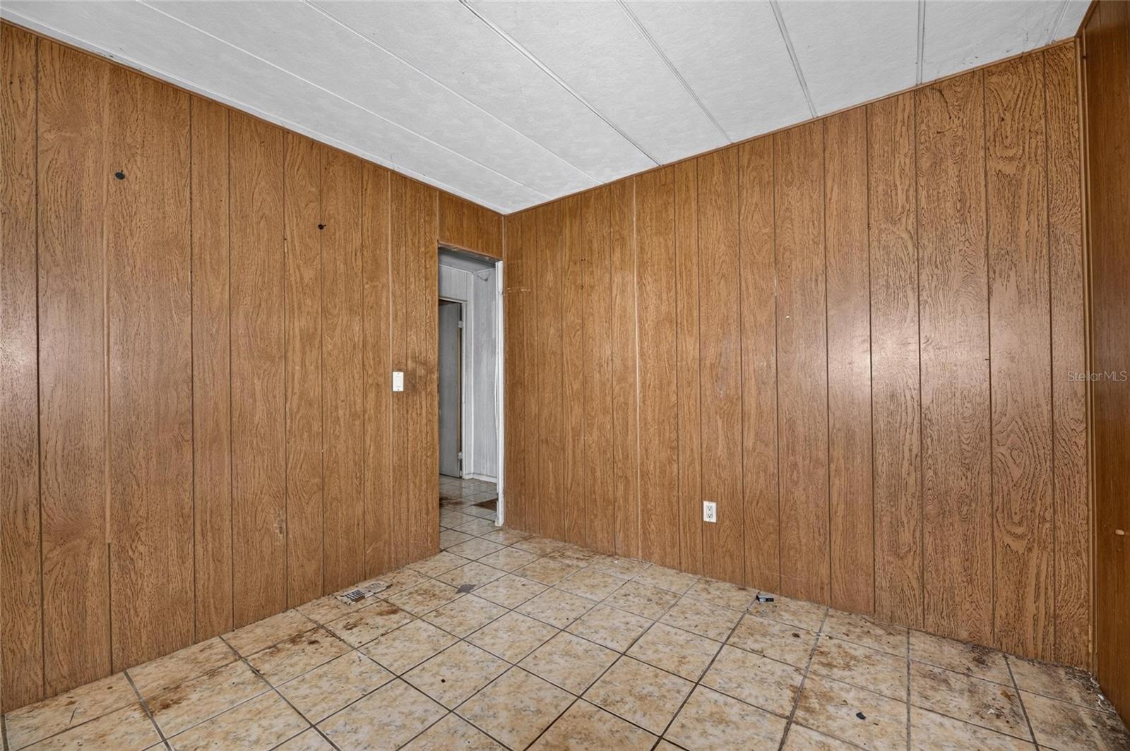 8810 S HICKORY LANE, Riverview, FL 33578