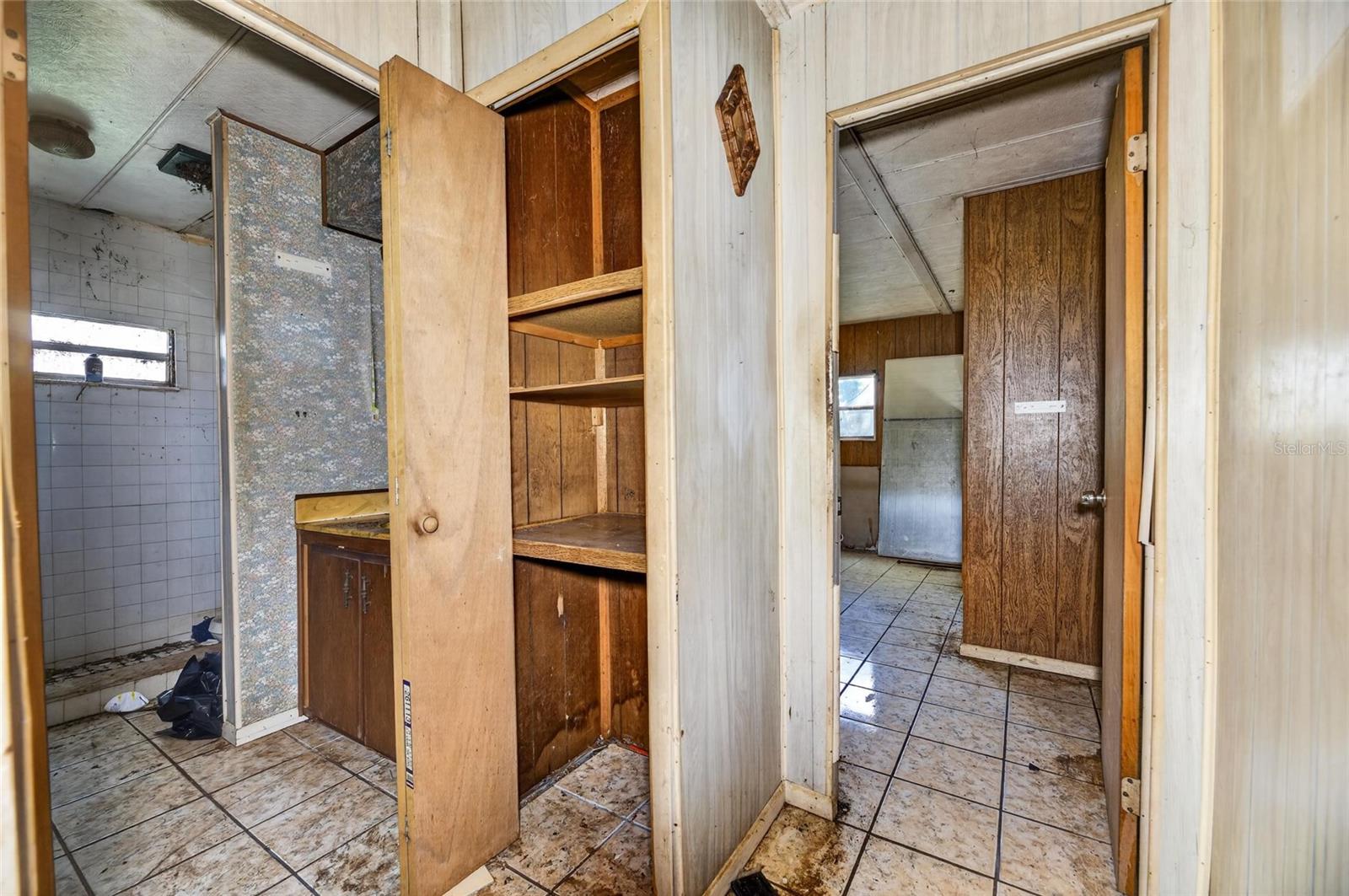 8810 S HICKORY LANE, Riverview, FL 33578