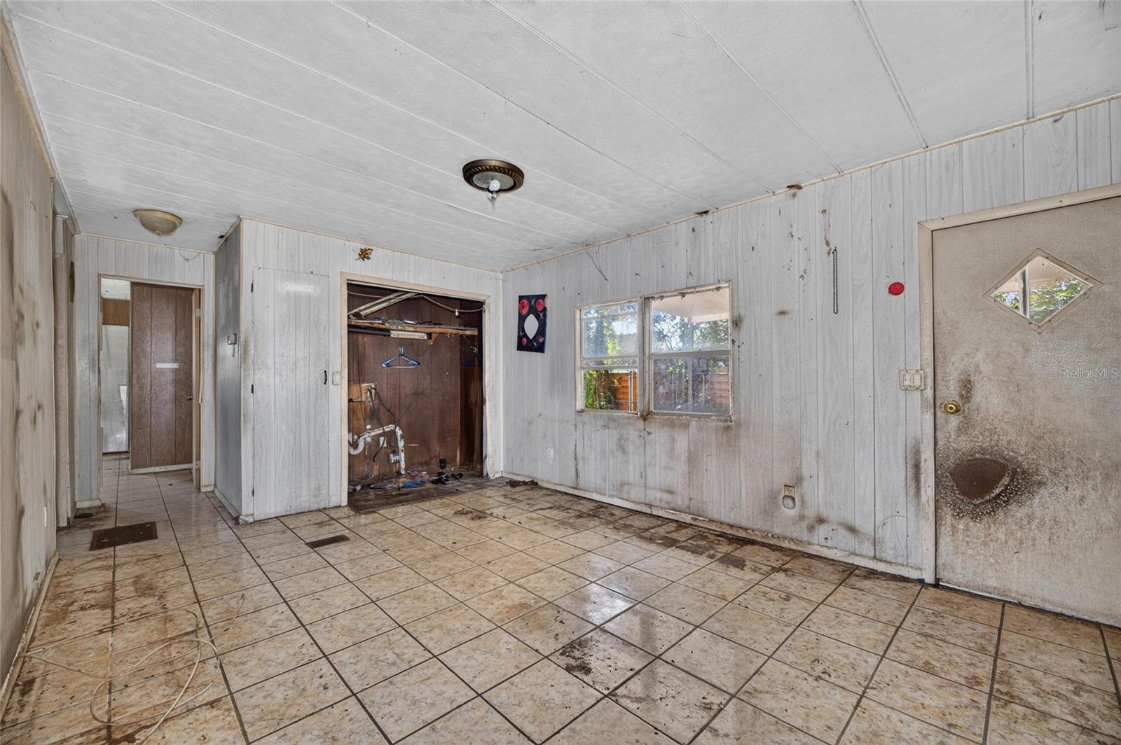 8810 S HICKORY LANE, Riverview, FL 33578
