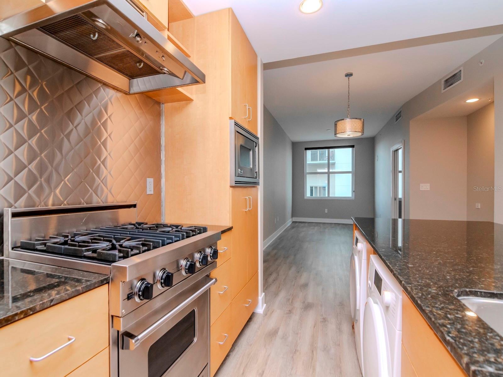 1120 E KENNEDY BOULEVARD, #927, Tampa, FL 33602