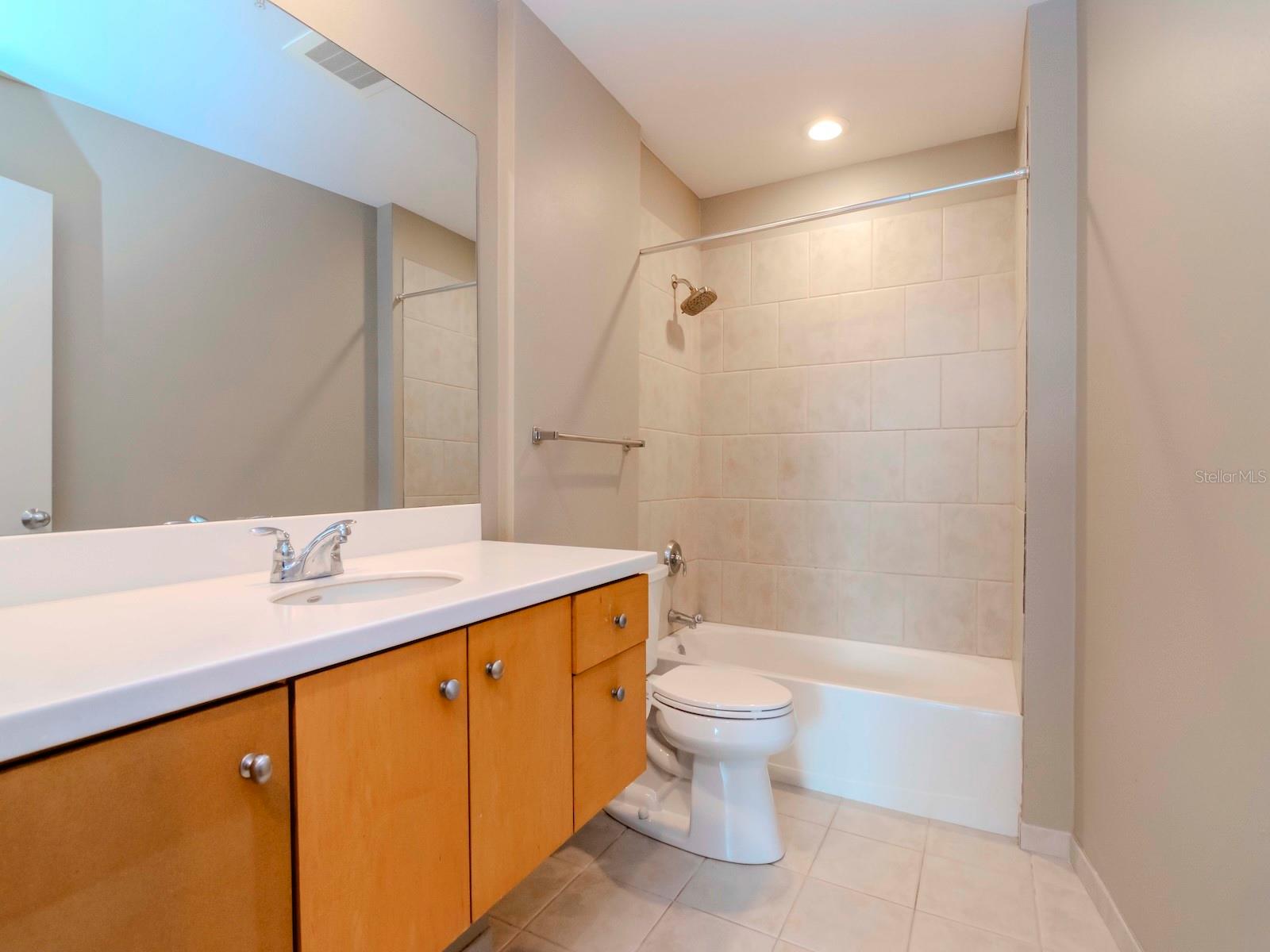 1120 E KENNEDY BOULEVARD, #927, Tampa, FL 33602