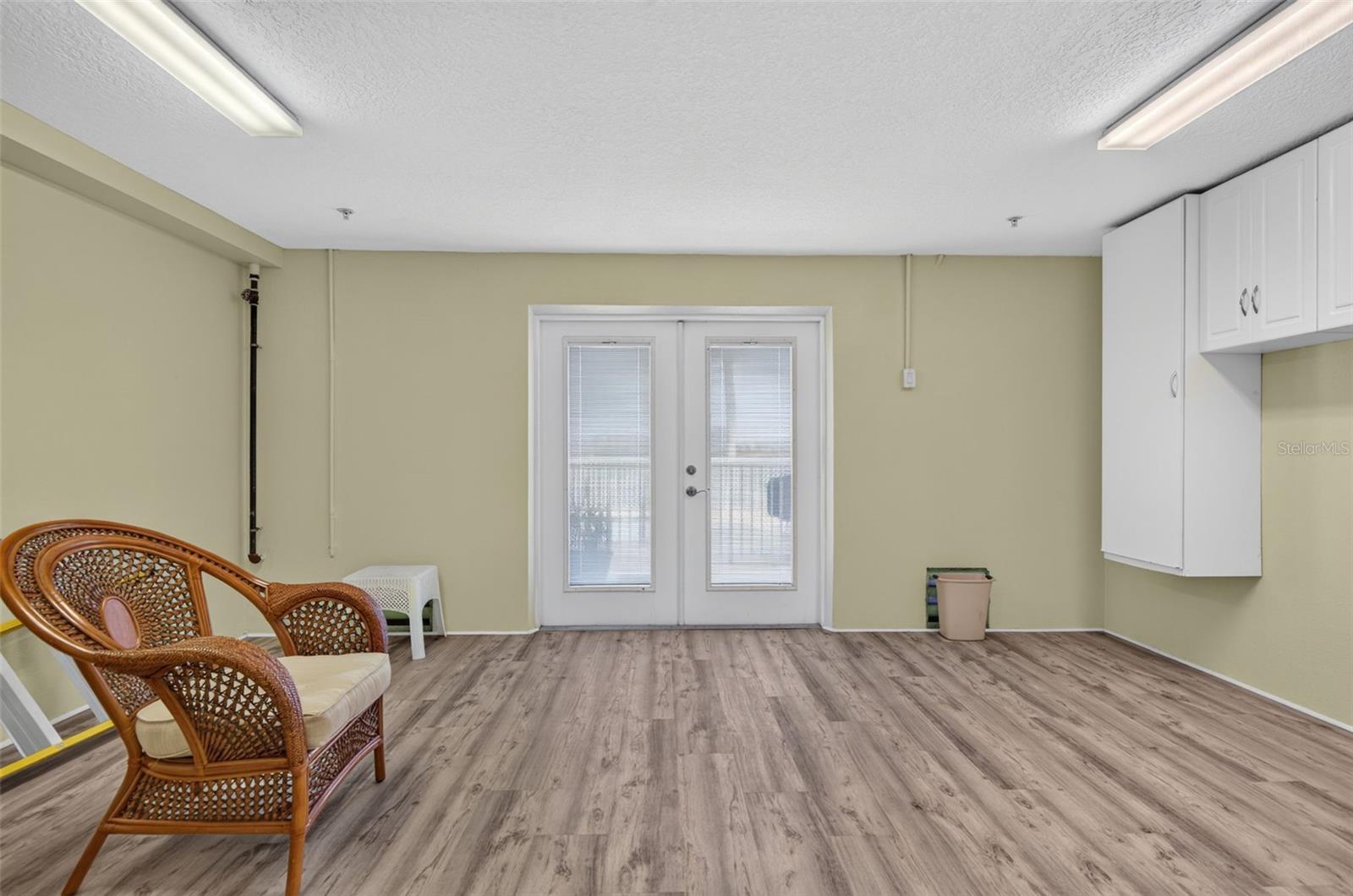 200 BRIGHTWATER DRIVE, #3, Clearwater, FL 33767