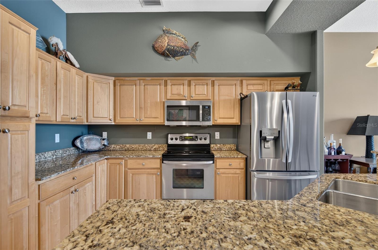 200 BRIGHTWATER DRIVE, #3, Clearwater, FL 33767