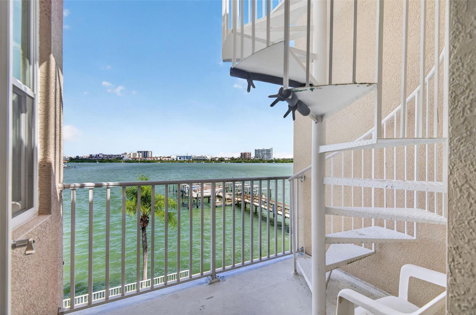 200 BRIGHTWATER DRIVE, #3, Clearwater, FL 33767
