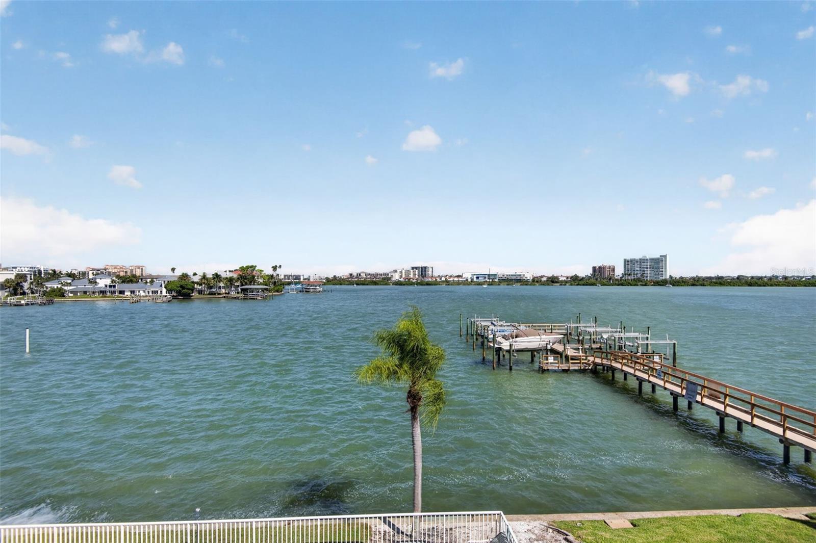 200 BRIGHTWATER DRIVE, #3, Clearwater, FL 33767