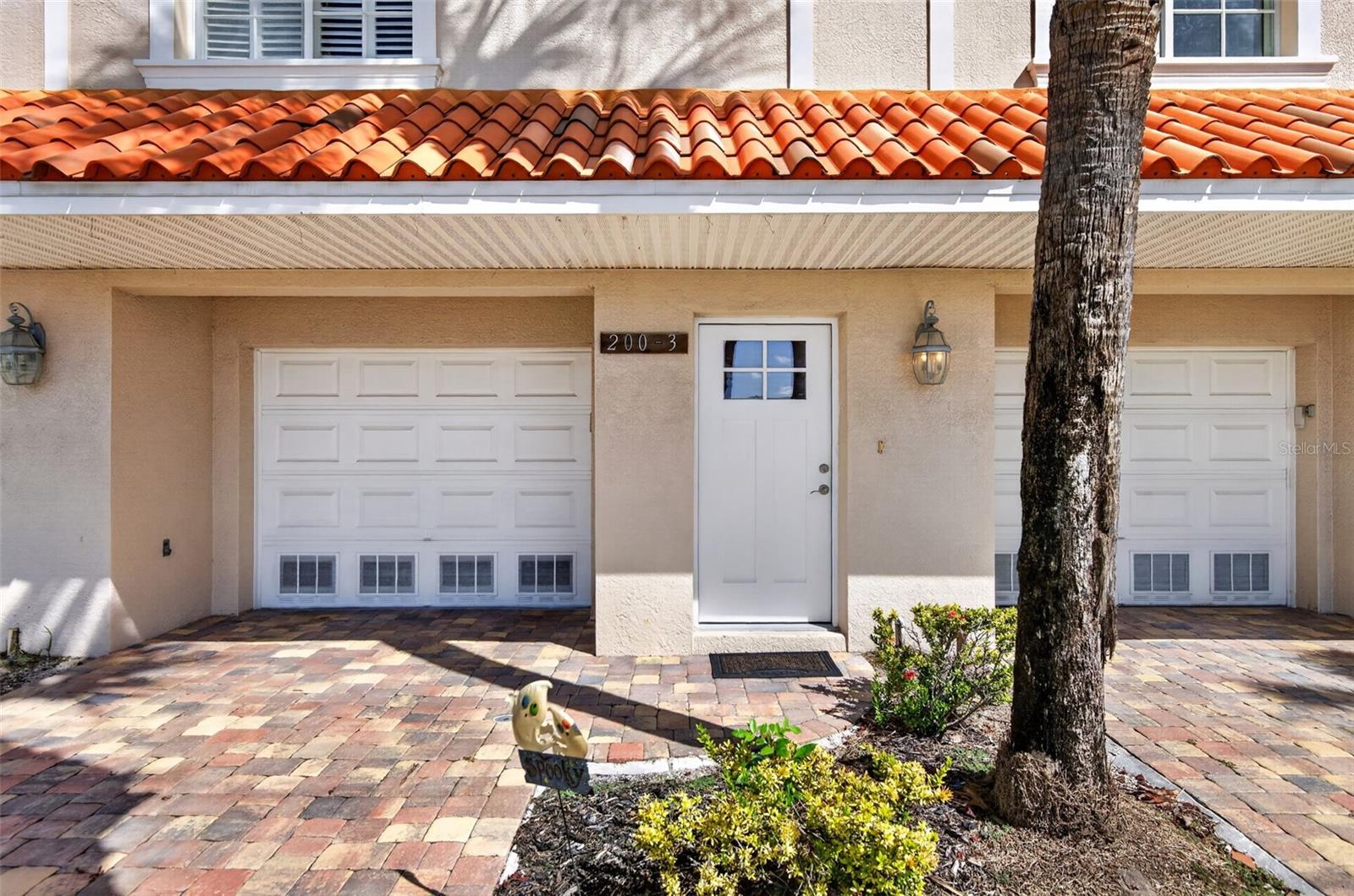 200 BRIGHTWATER DRIVE, #3, Clearwater, FL 33767