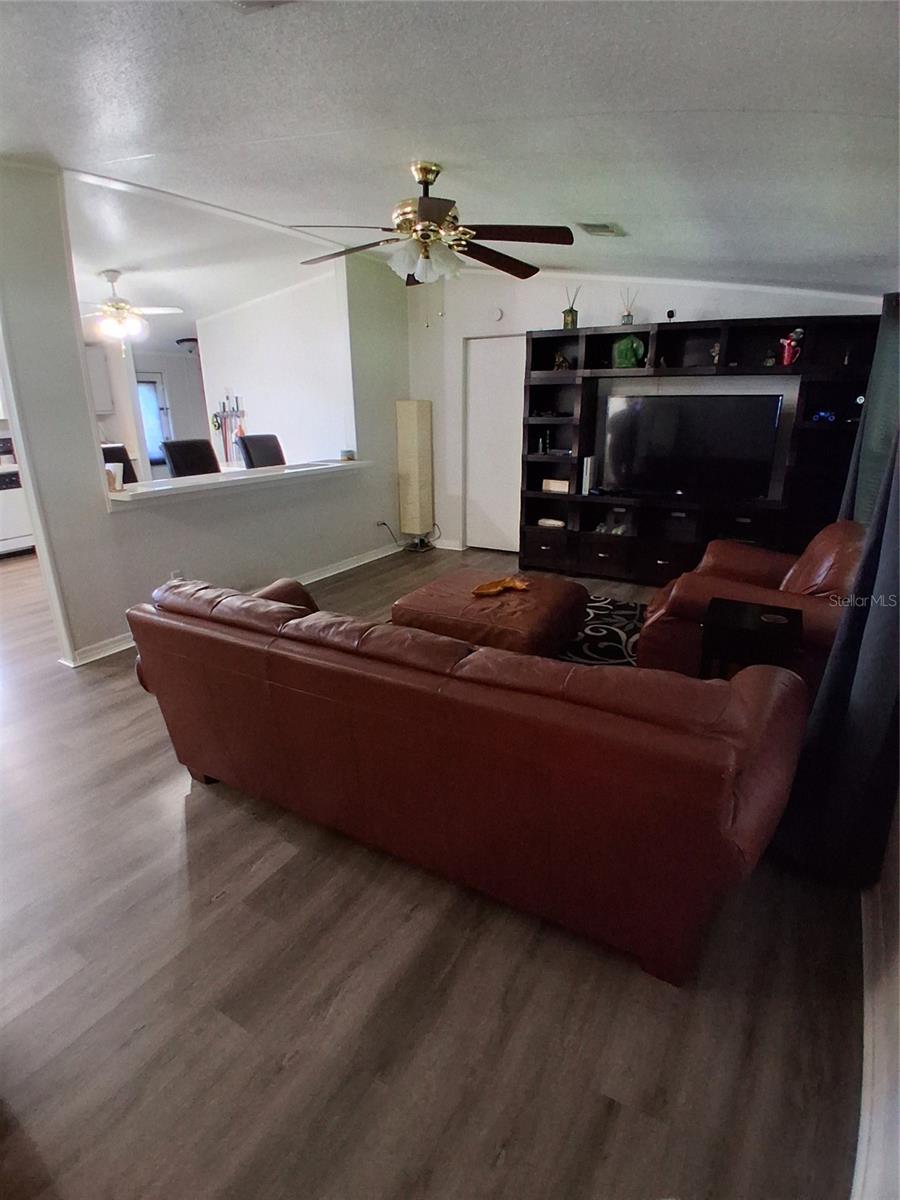 spacious Living room.