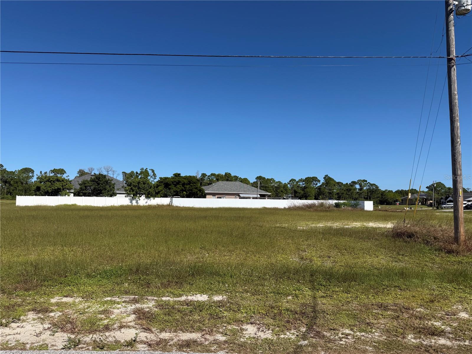 29 NW 33RD TERRACE, #40, Cape Coral, FL 33993