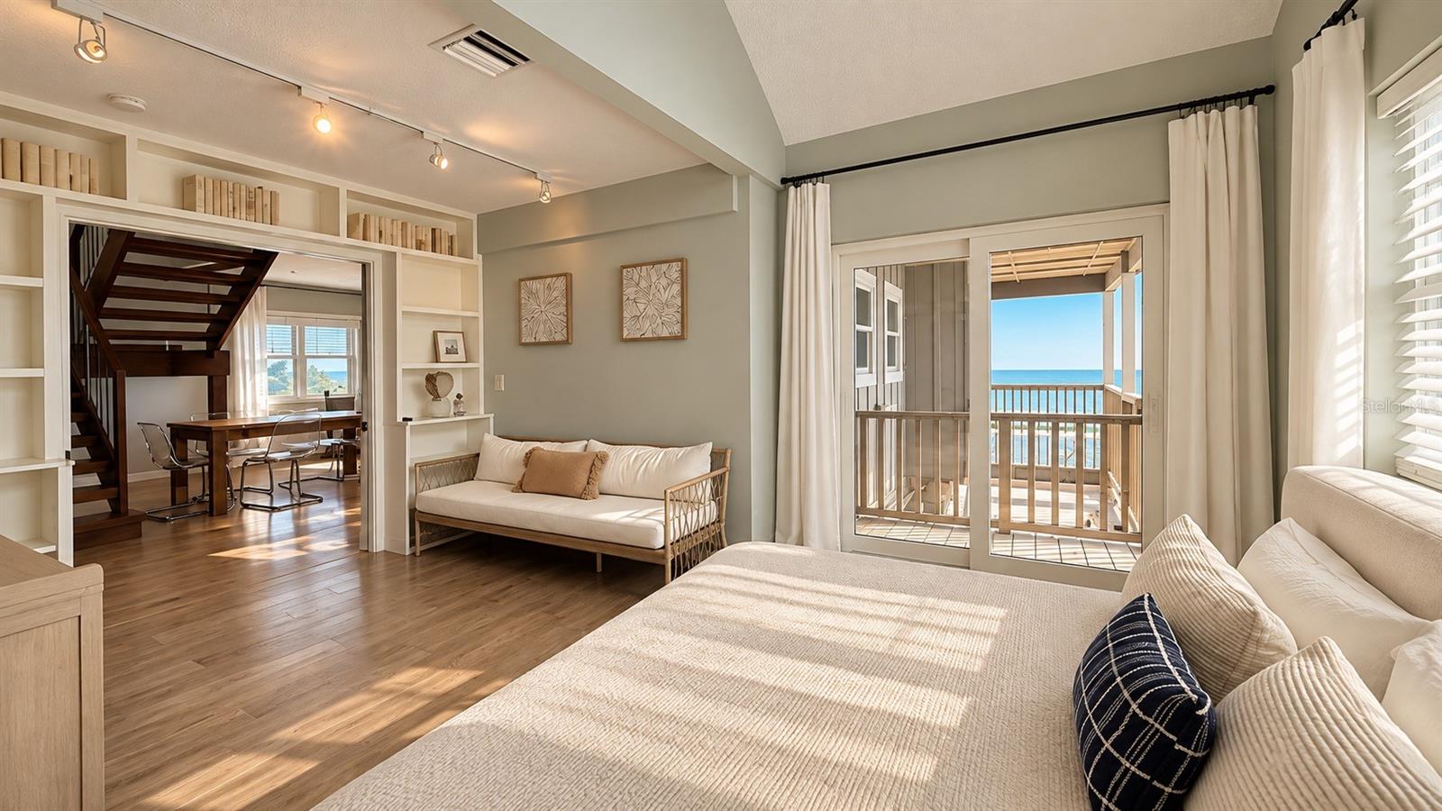 8300 W GULF BOULEVARD, Treasure Island, FL 33706