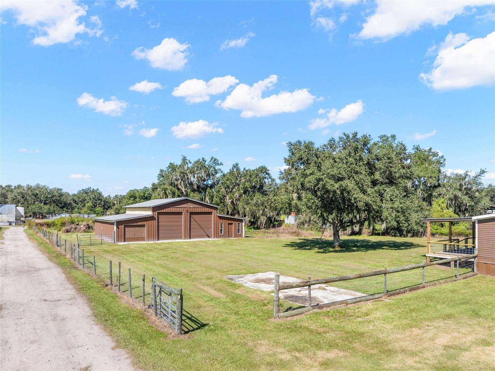 10127 GEORGE SMITH ROAD, Lithia, FL 33547