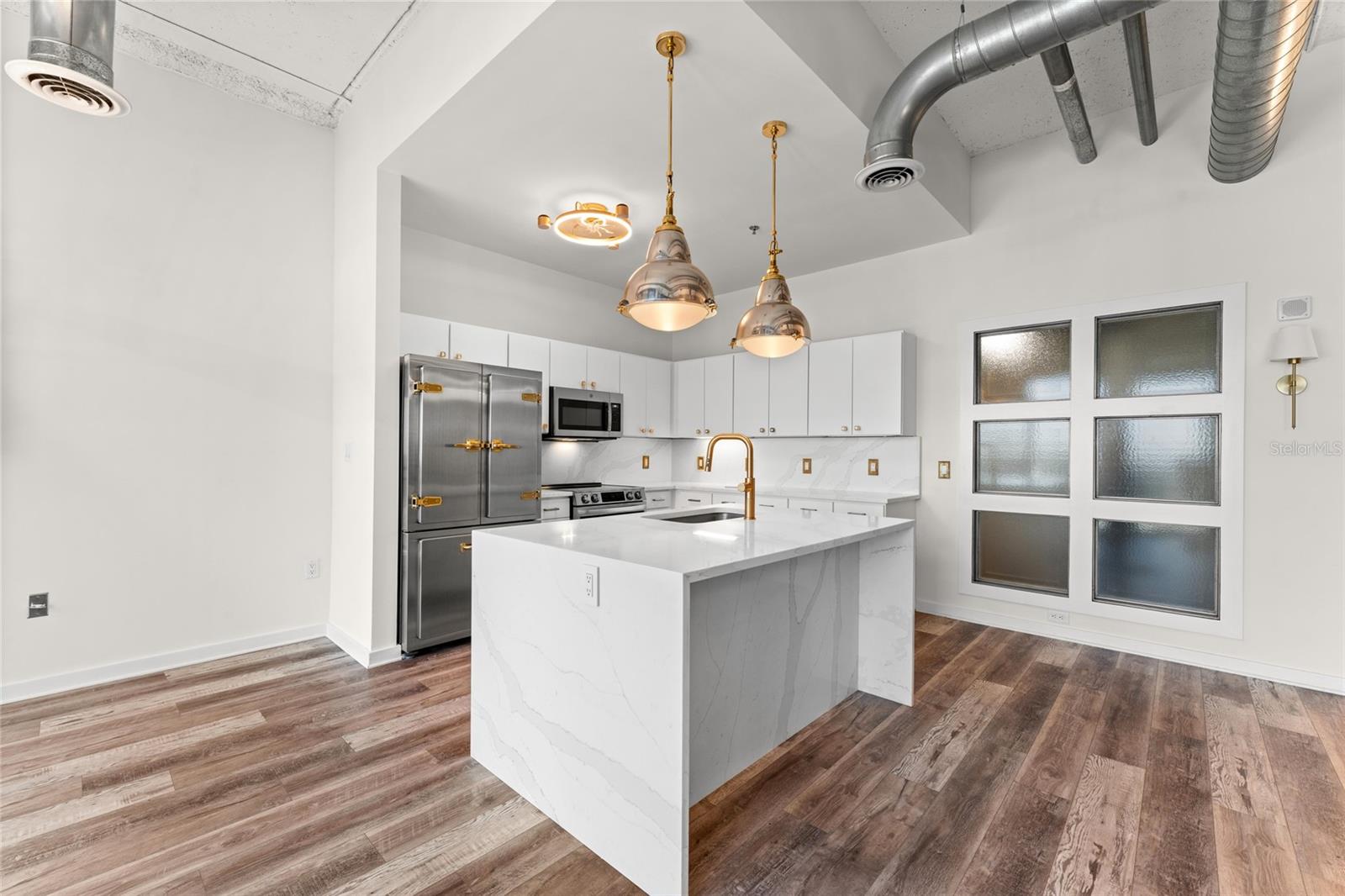 175 2ND STREET S, #1012, St Petersburg, FL 33701