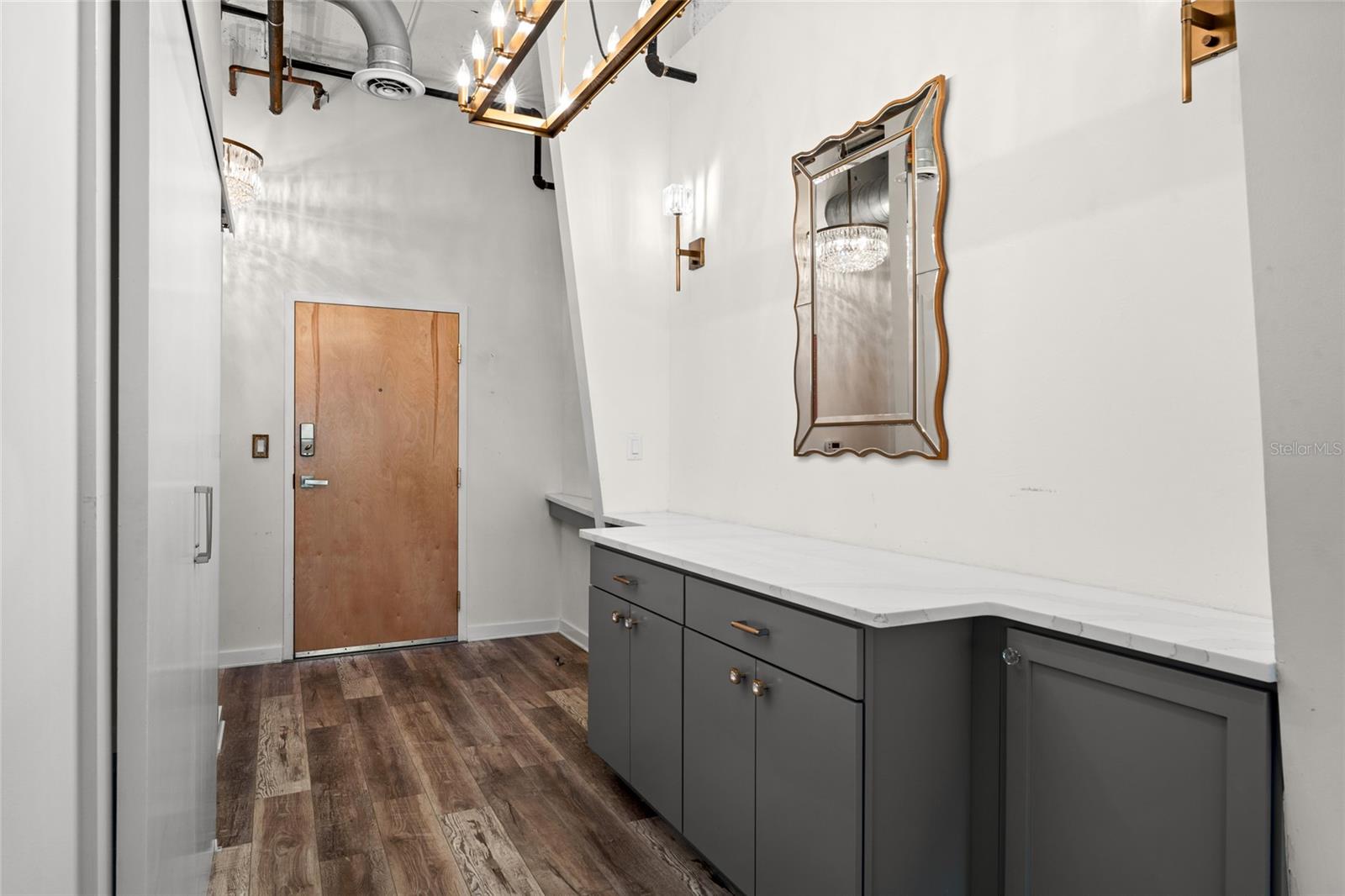 175 2ND STREET S, #1012, St Petersburg, FL 33701