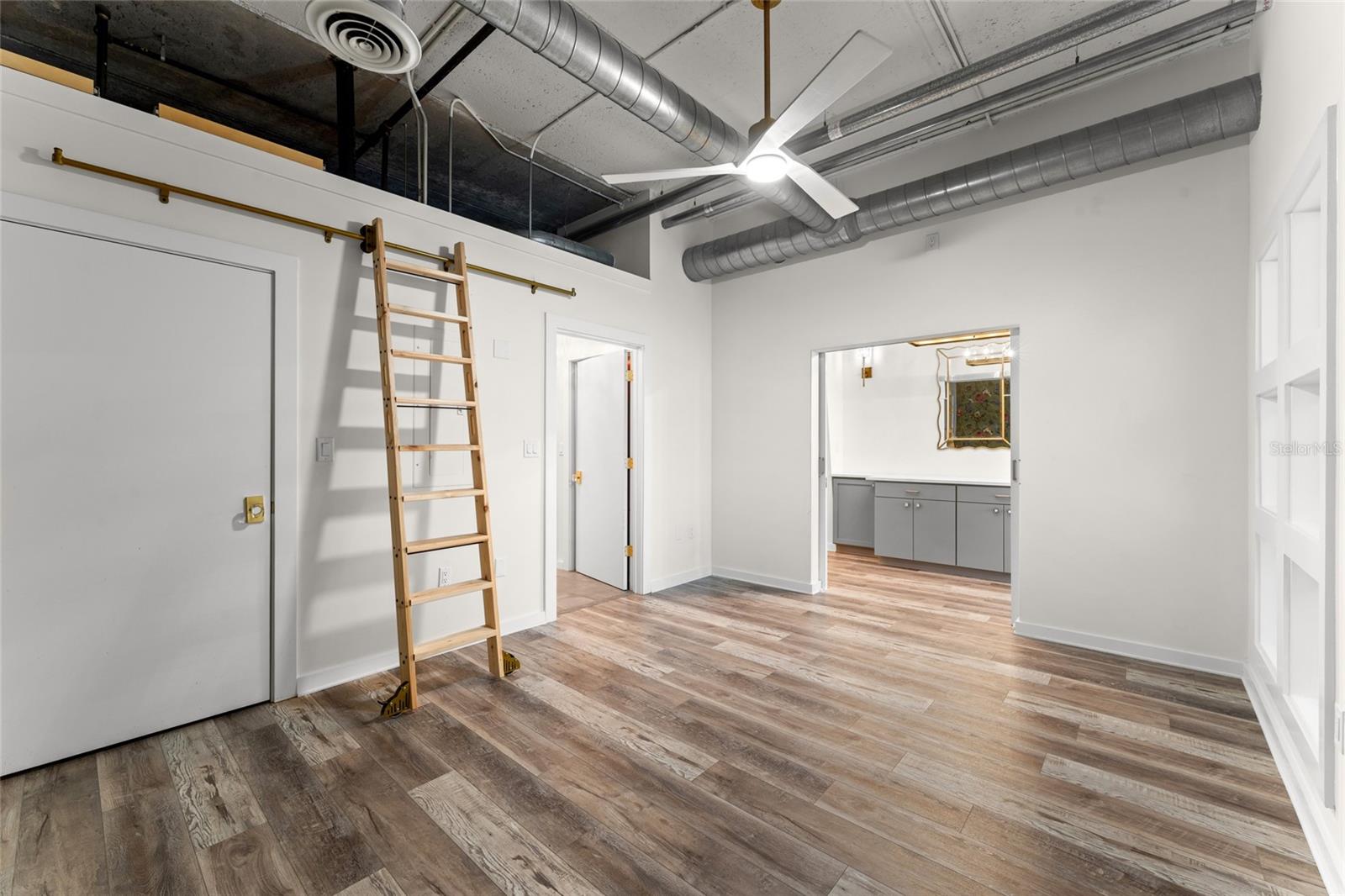 175 2ND STREET S, #1012, St Petersburg, FL 33701