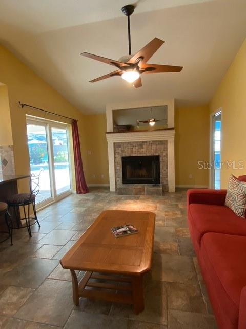 2711 WILLOW OAKS DRIVE, Valrico, FL 33594