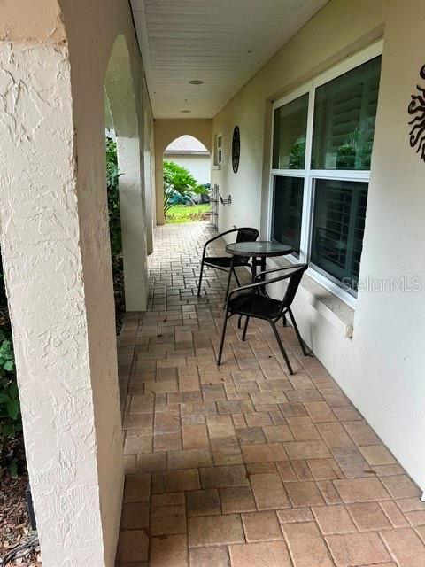 2711 WILLOW OAKS DRIVE, Valrico, FL 33594