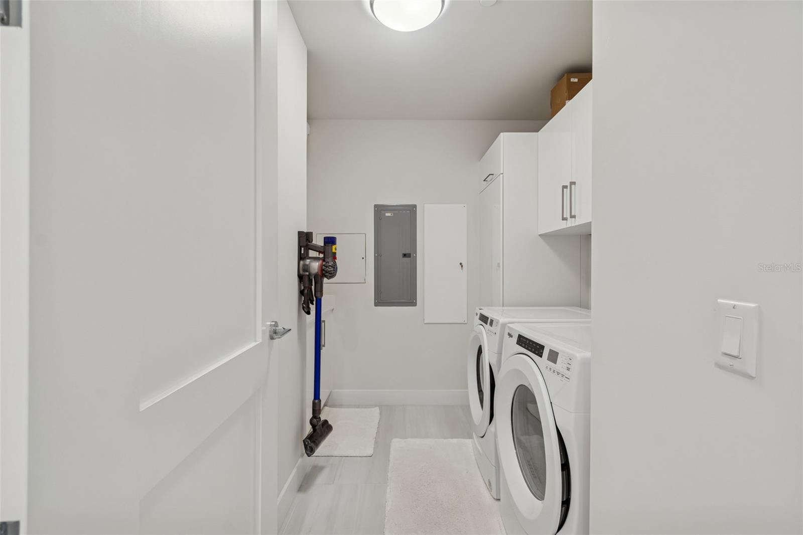 Whirlpool washer&dryer
