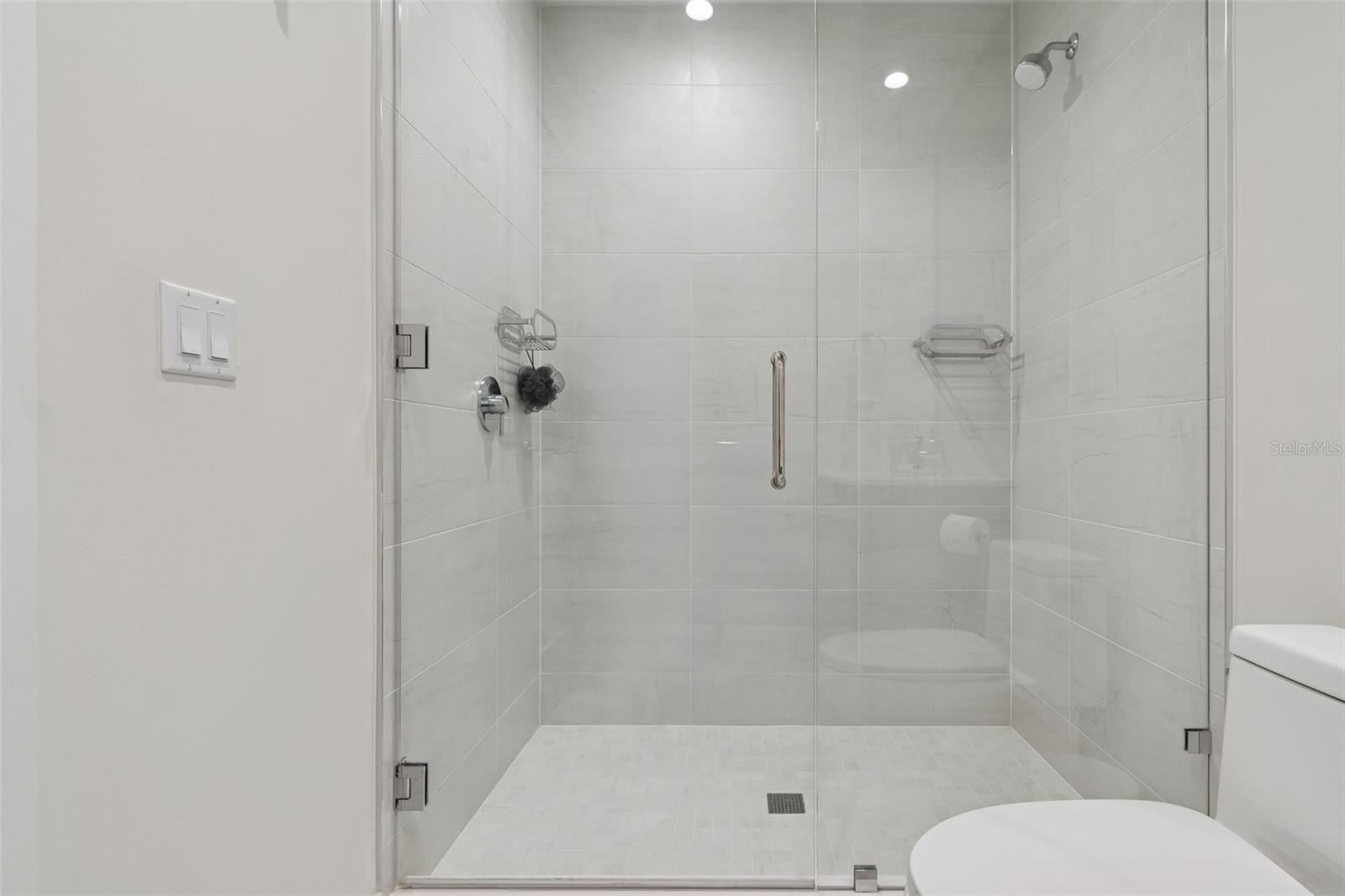 301 1ST STREET S, #1007, St Petersburg, FL 33701