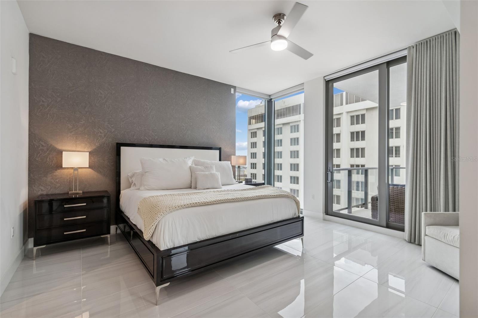 301 1ST STREET S, #1007, St Petersburg, FL 33701