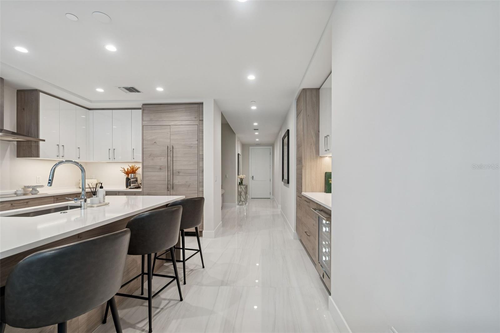 301 1ST STREET S, #1007, St Petersburg, FL 33701