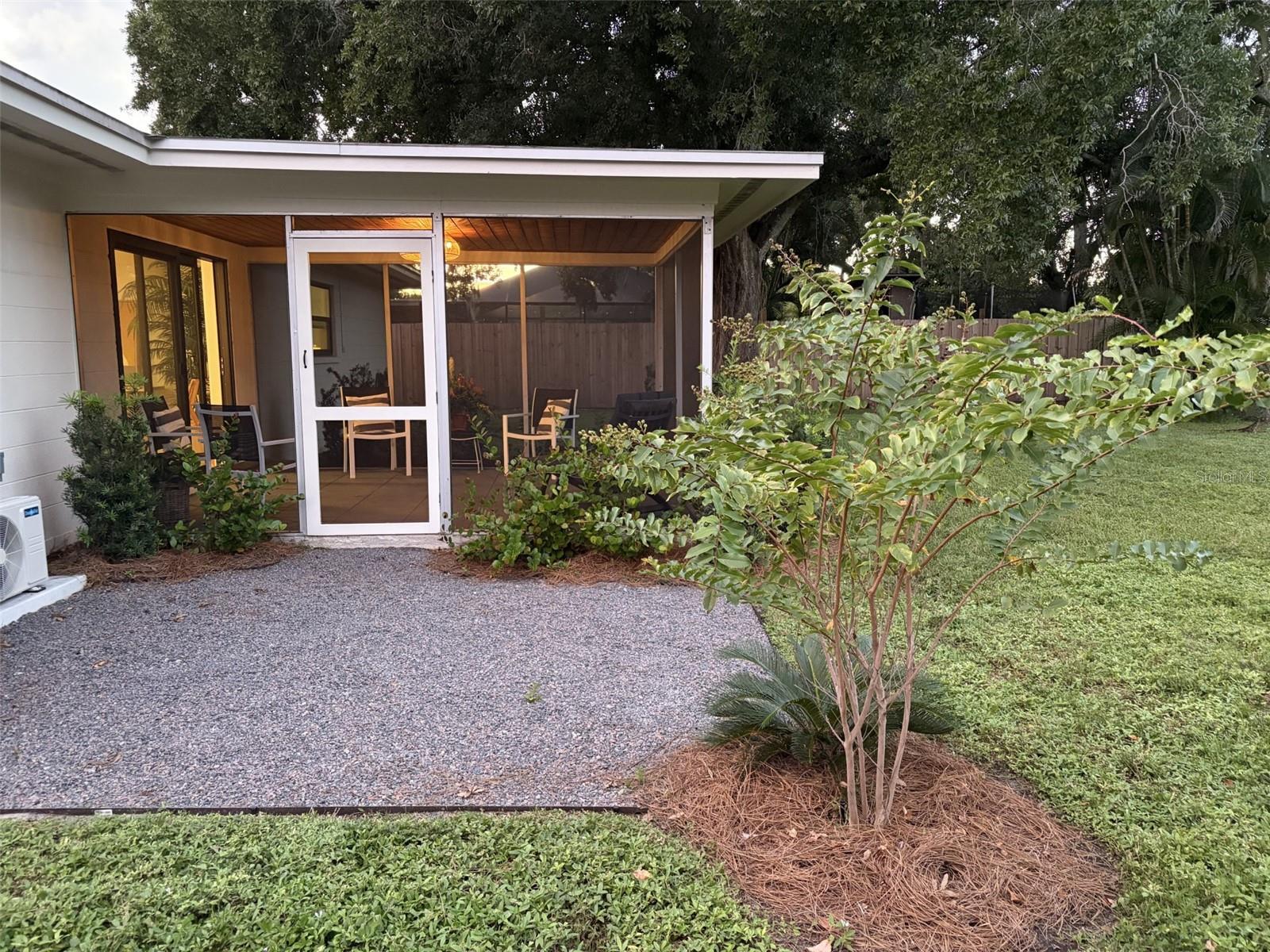 2551 ASPINWALL STREET, Sarasota, FL 34237