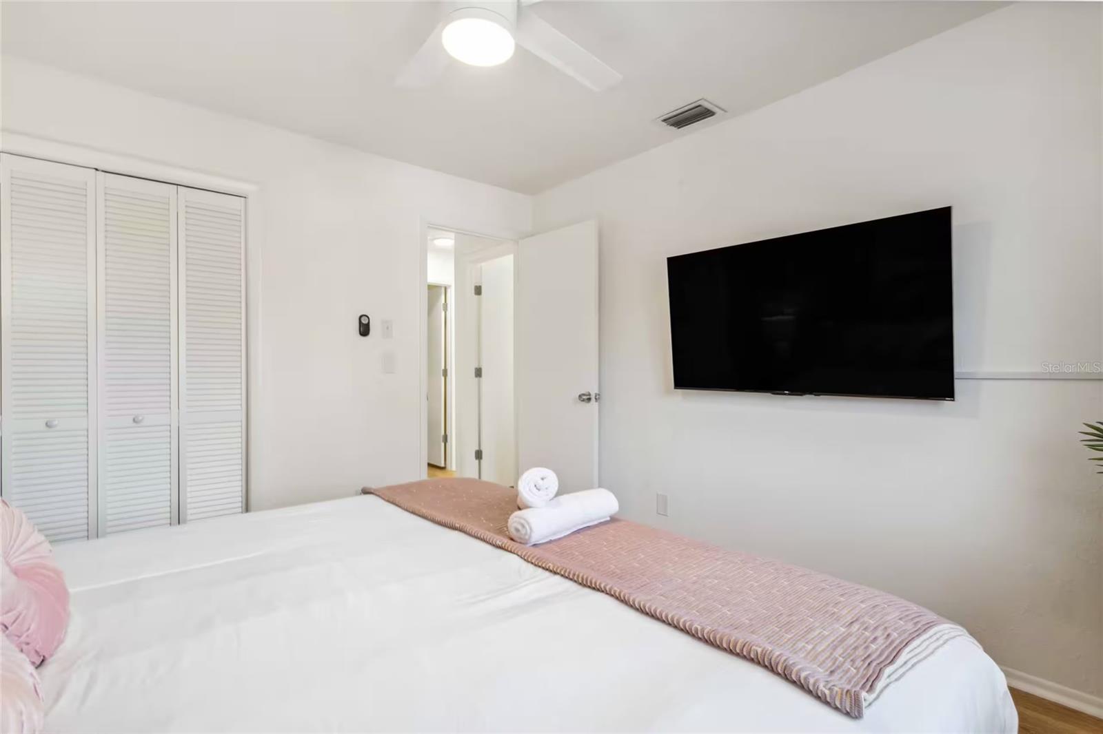 7265 ROSETREE PLACE W, Seminole, FL 33772