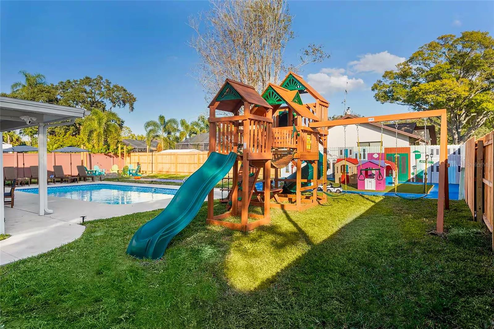 7265 ROSETREE PLACE W, Seminole, FL 33772