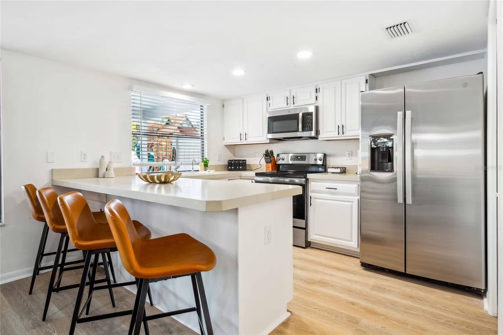 7265 ROSETREE PLACE W, Seminole, FL 33772