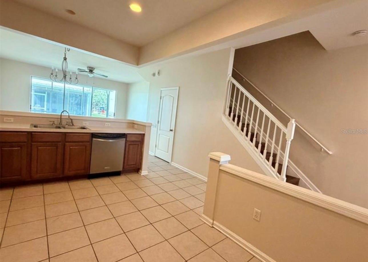 26544 CASTLEVIEW WAY, Wesley Chapel, FL 33544
