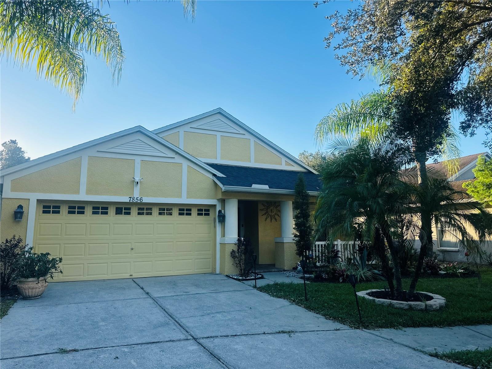 7856 STONELEIGH DRIVE, Land O Lakes, FL 34637 7856 STONELEIGH DRIVE, Land O Lakes, FL 34637
