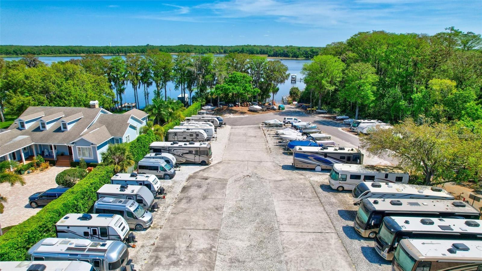 RV and boat storage by the Lake