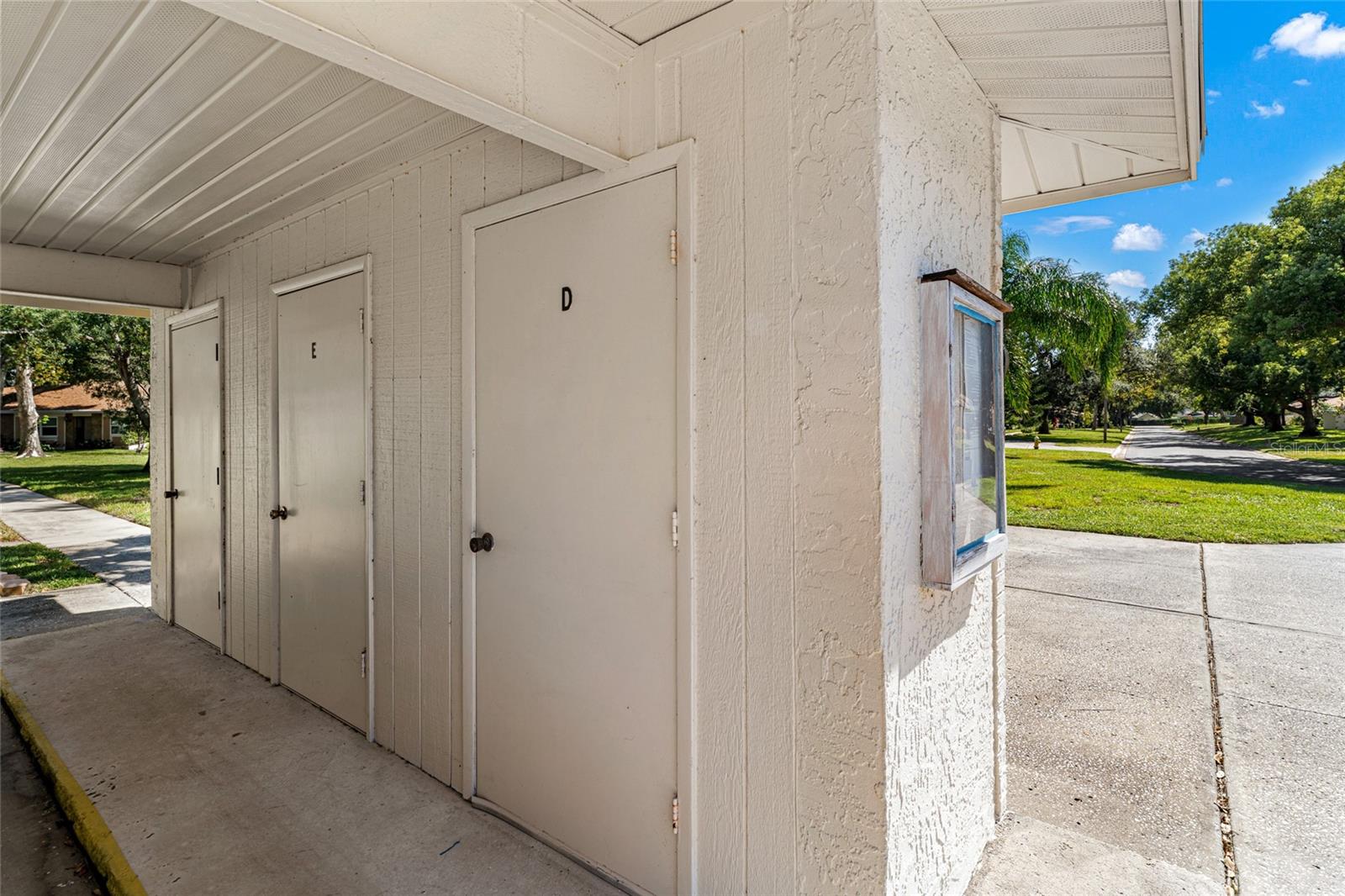 2297 E LARK CIRCLE E, #D, Palm Harbor, FL 34684