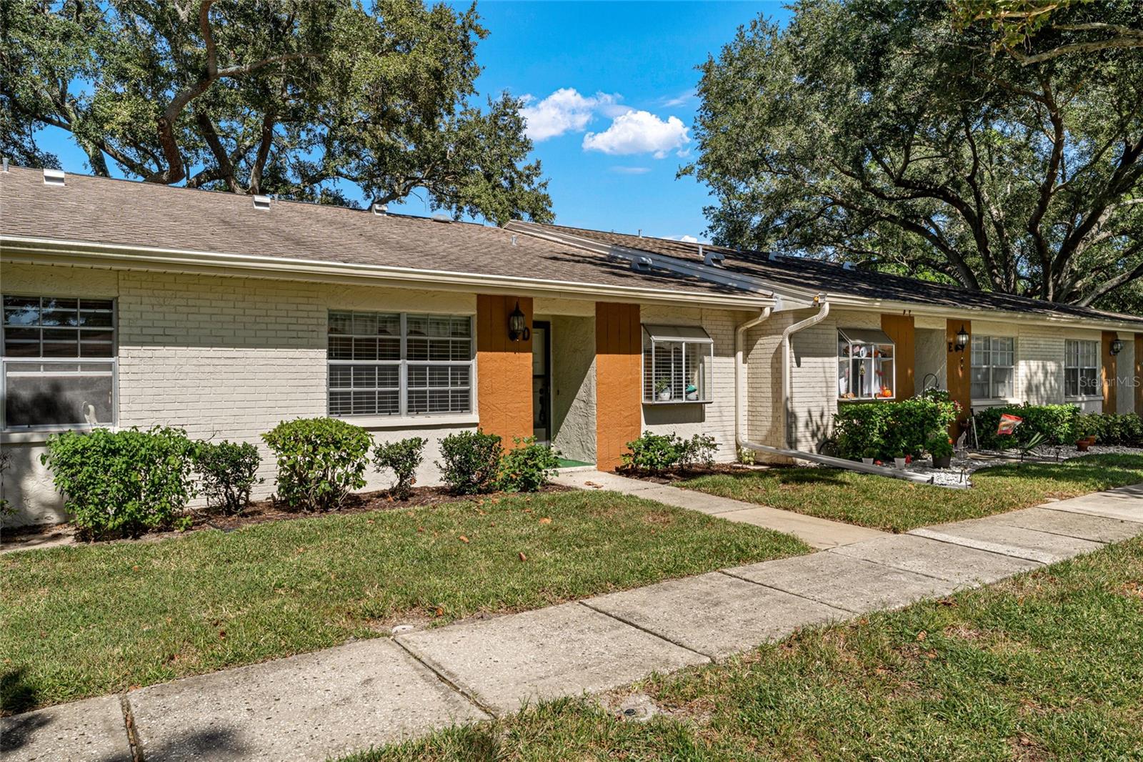 2297 E LARK CIRCLE E, #D, Palm Harbor, FL 34684