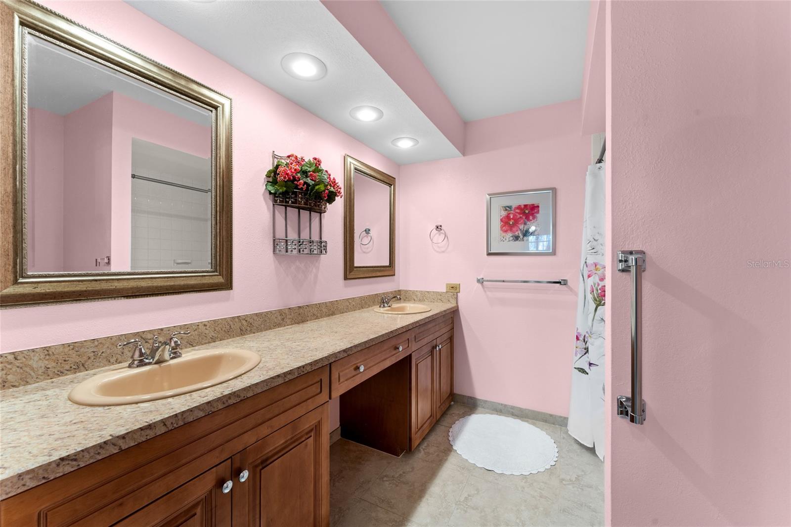 2297 E LARK CIRCLE E, #D, Palm Harbor, FL 34684