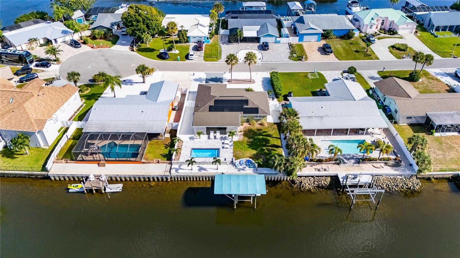 1016 SILVER PALM WAY, Apollo Beach, FL 33572
