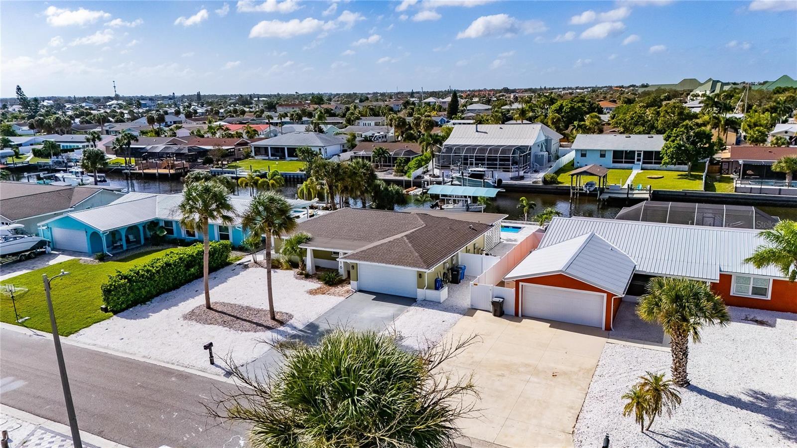 1016 SILVER PALM WAY, Apollo Beach, FL 33572