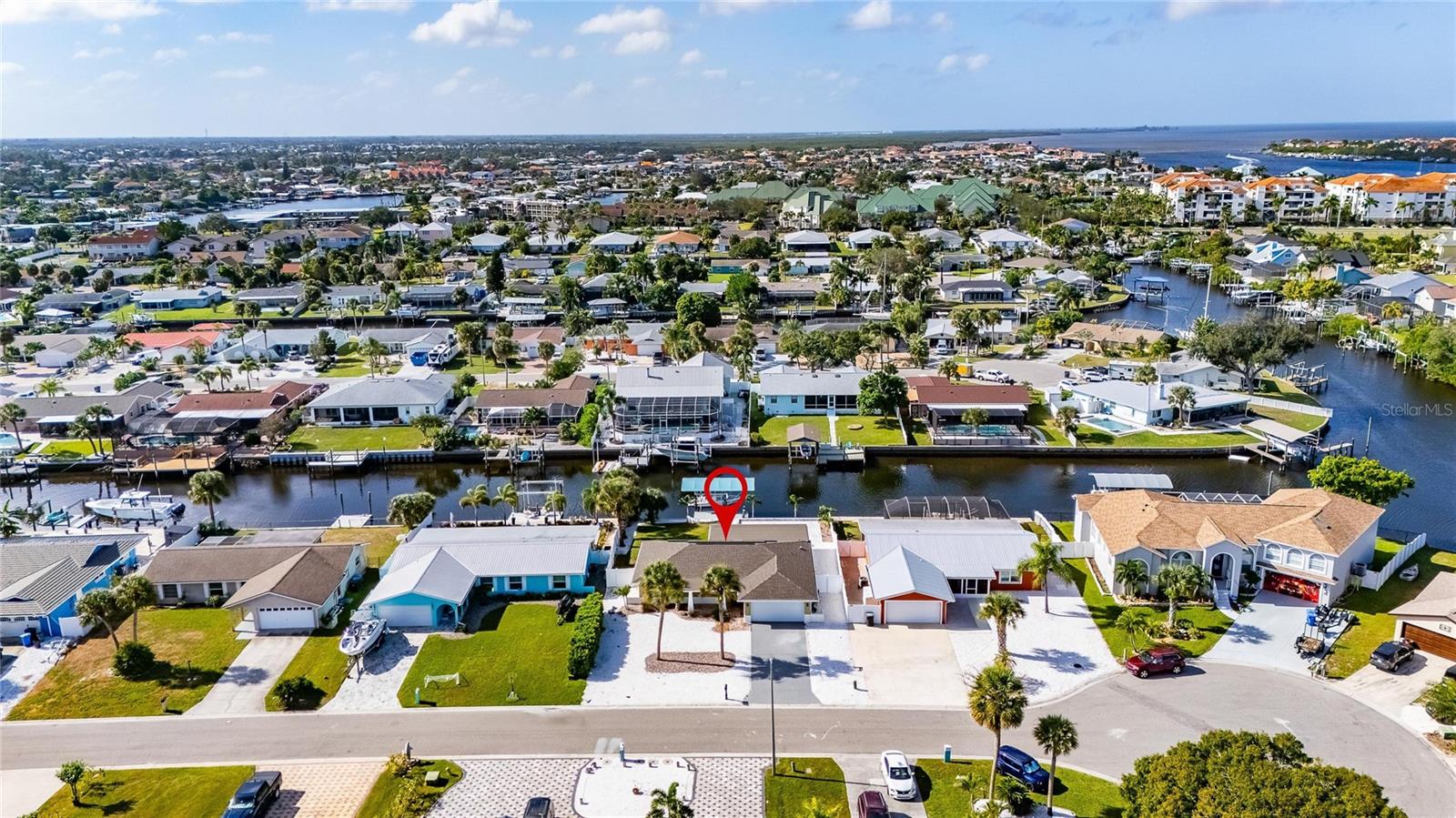1016 SILVER PALM WAY, Apollo Beach, FL 33572