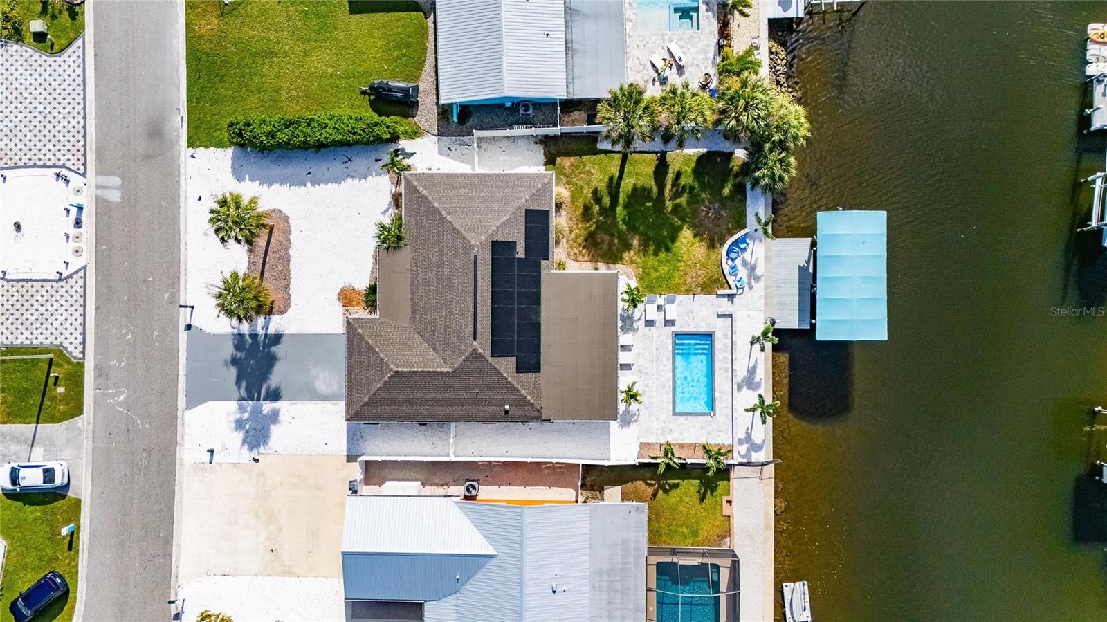 1016 SILVER PALM WAY, Apollo Beach, FL 33572