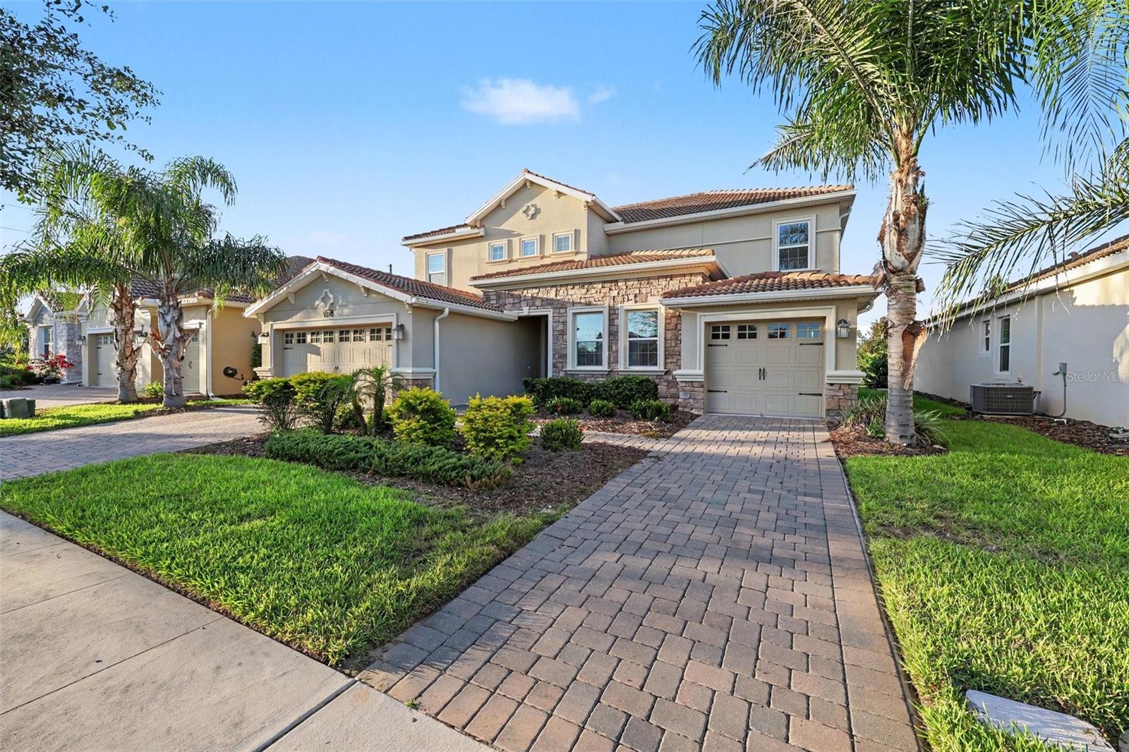 8995 CROQUET COURT, Davenport, FL 33896