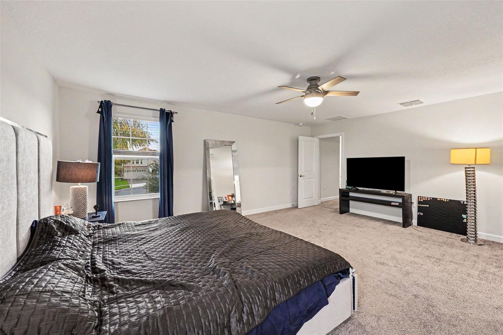 8995 CROQUET COURT, Davenport, FL 33896