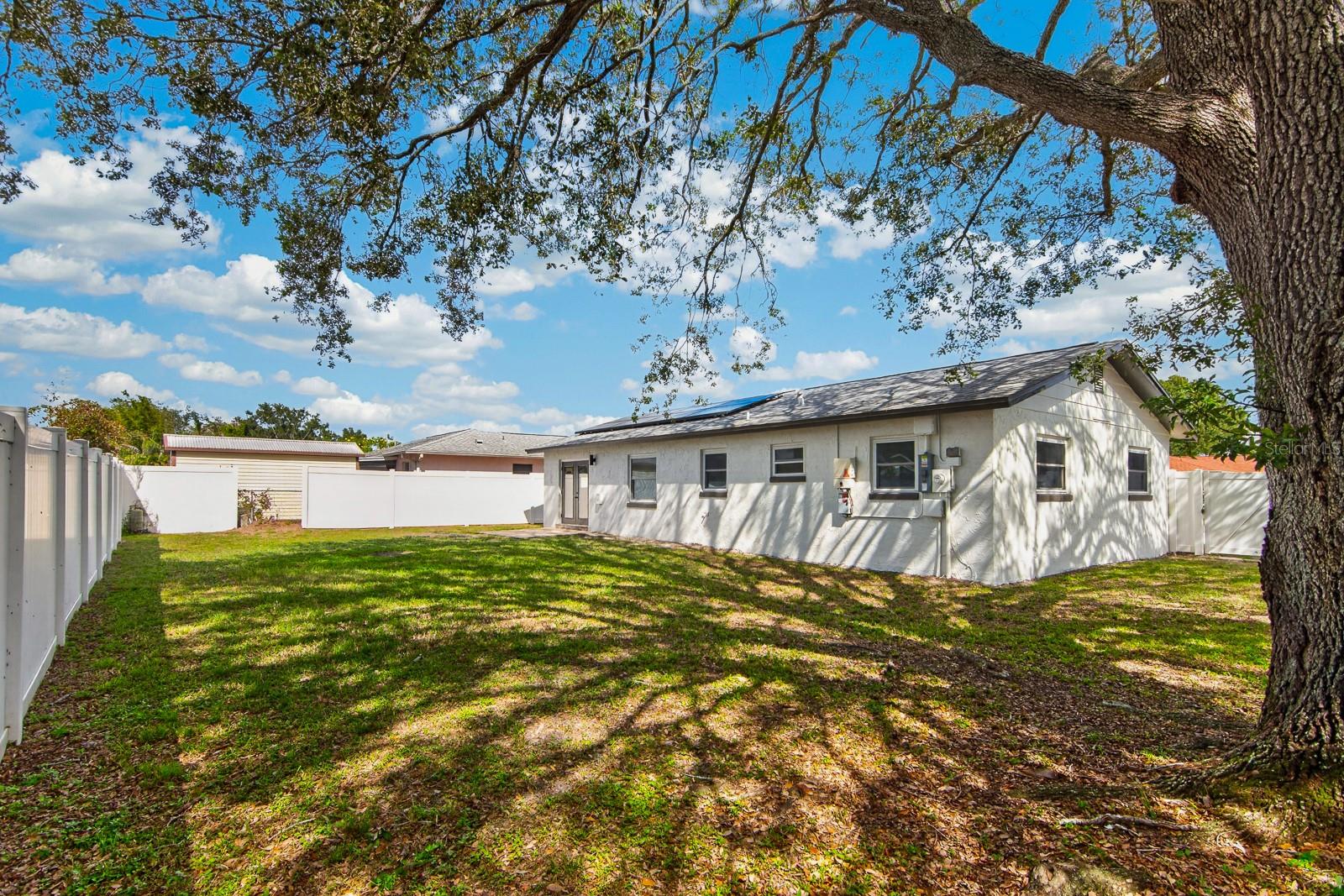 1002 WINCHESTER COURT, Brandon, FL 33510