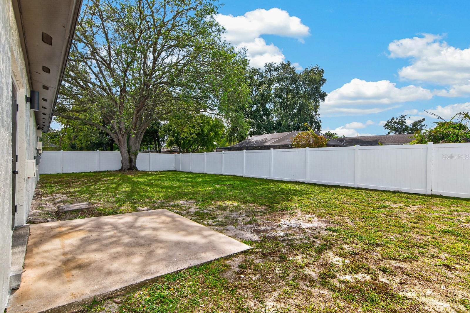 1002 WINCHESTER COURT, Brandon, FL 33510