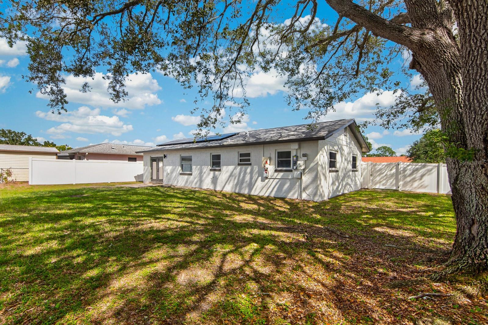 1002 WINCHESTER COURT, Brandon, FL 33510
