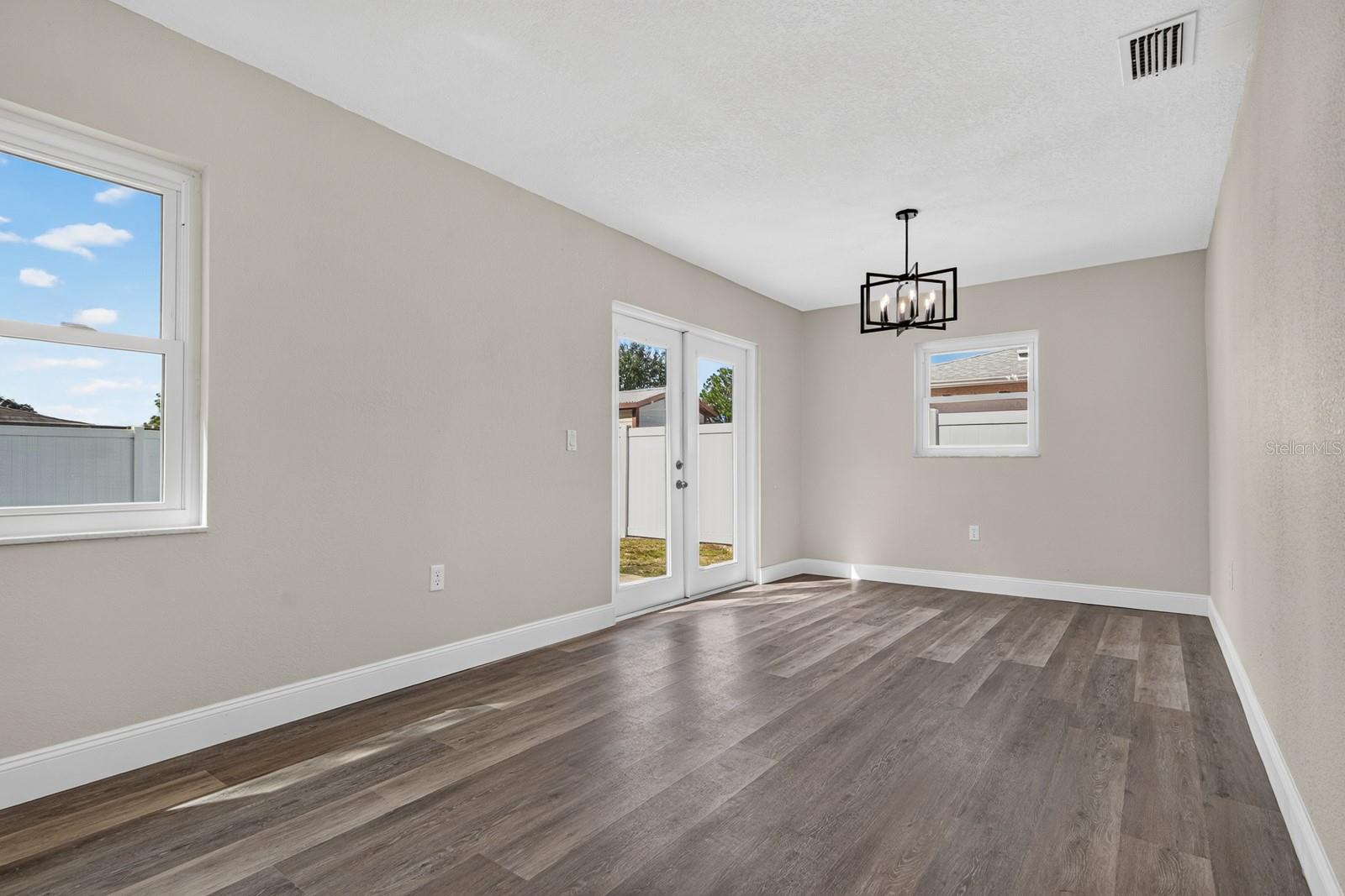 1002 WINCHESTER COURT, Brandon, FL 33510