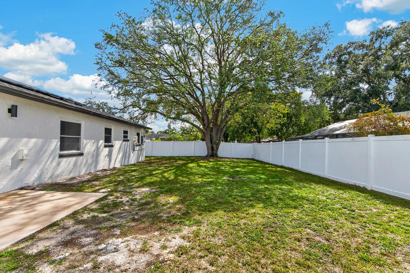 1002 WINCHESTER COURT, Brandon, FL 33510
