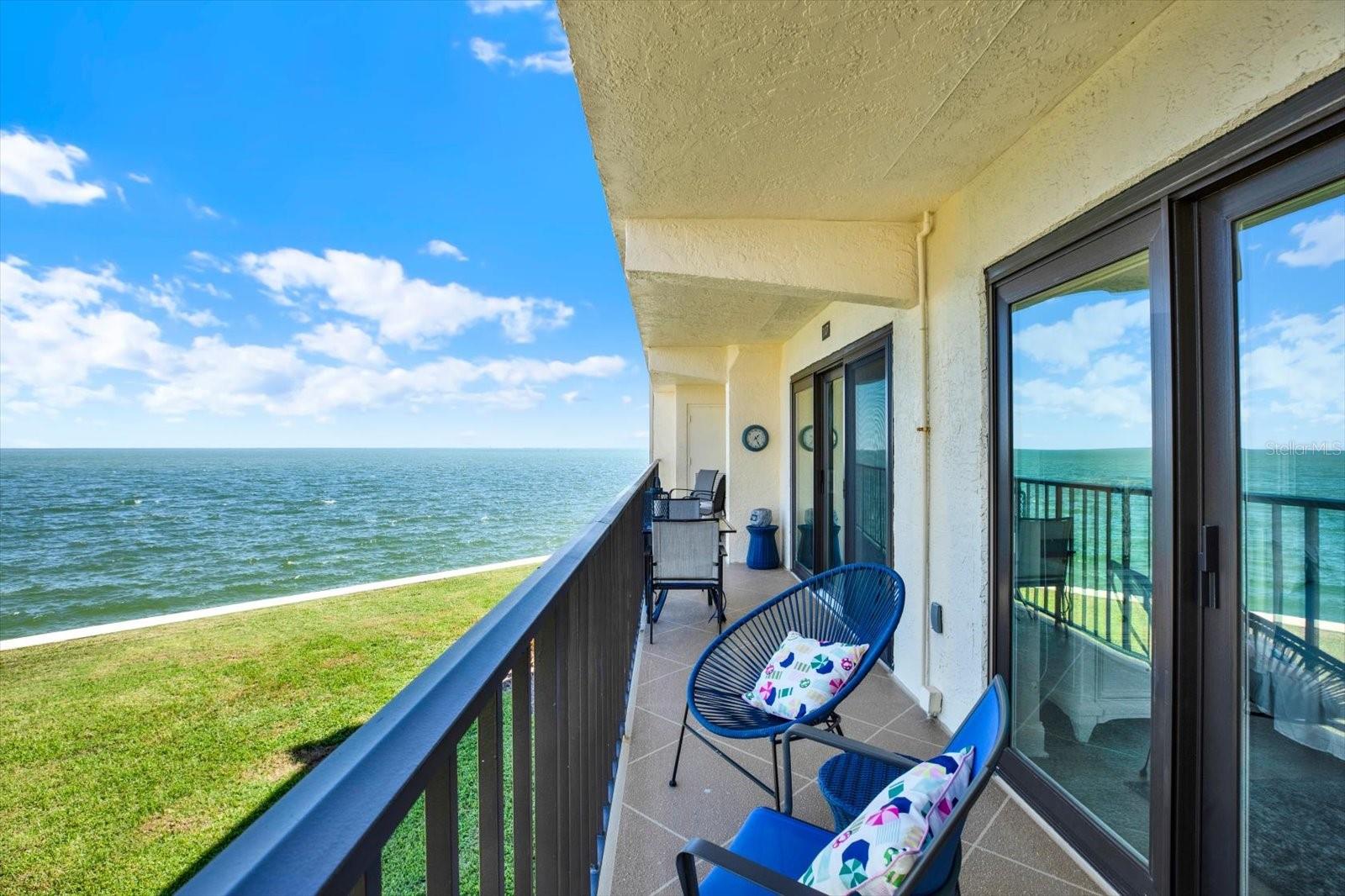 7540 SUNSHINE SKYWAY LANE S, #117, St Petersburg, FL 33711