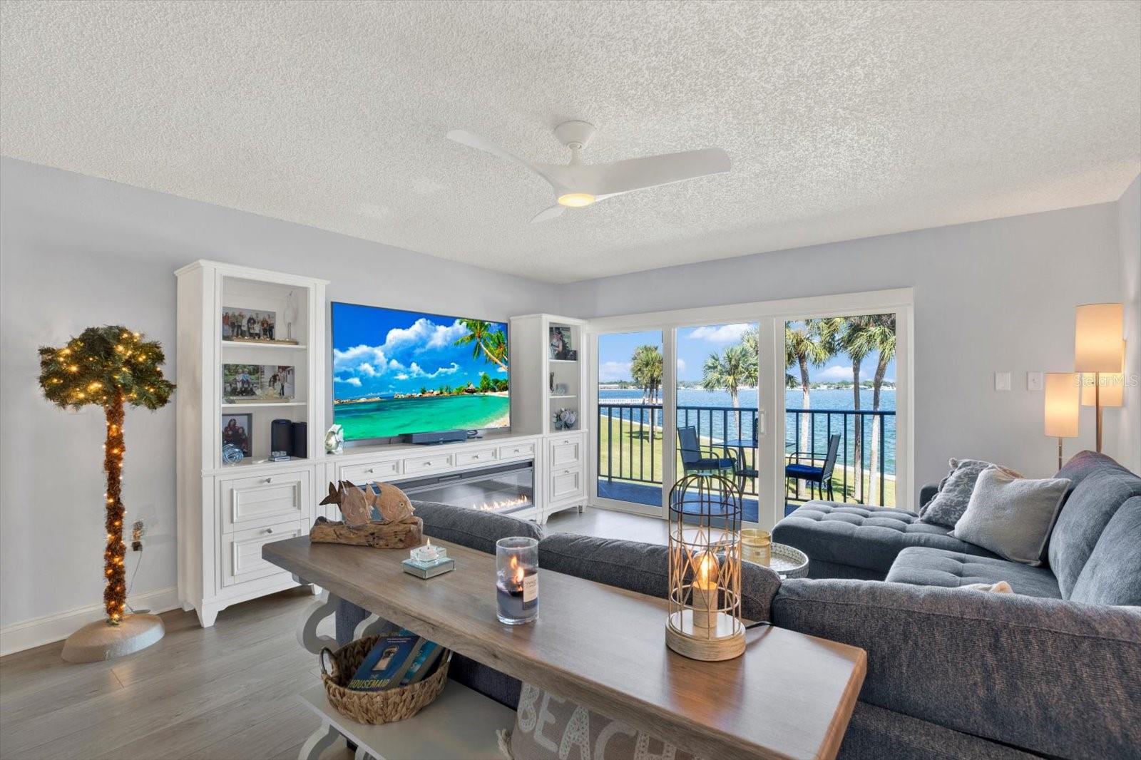 7540 SUNSHINE SKYWAY LANE S, #117, St Petersburg, FL 33711