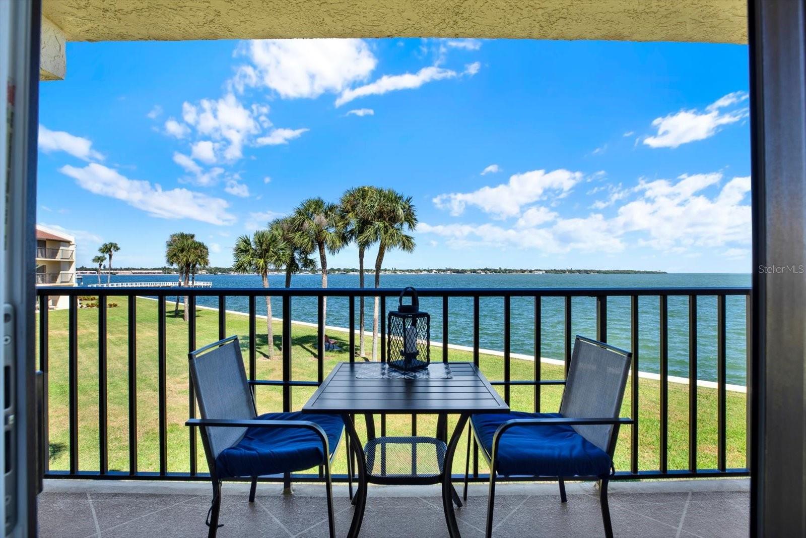 7540 SUNSHINE SKYWAY LANE S, #117, St Petersburg, FL 33711