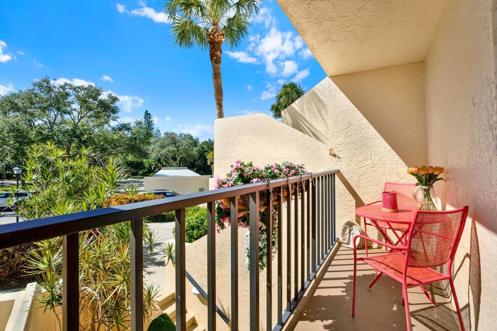 7540 SUNSHINE SKYWAY LANE S, #117, St Petersburg, FL 33711