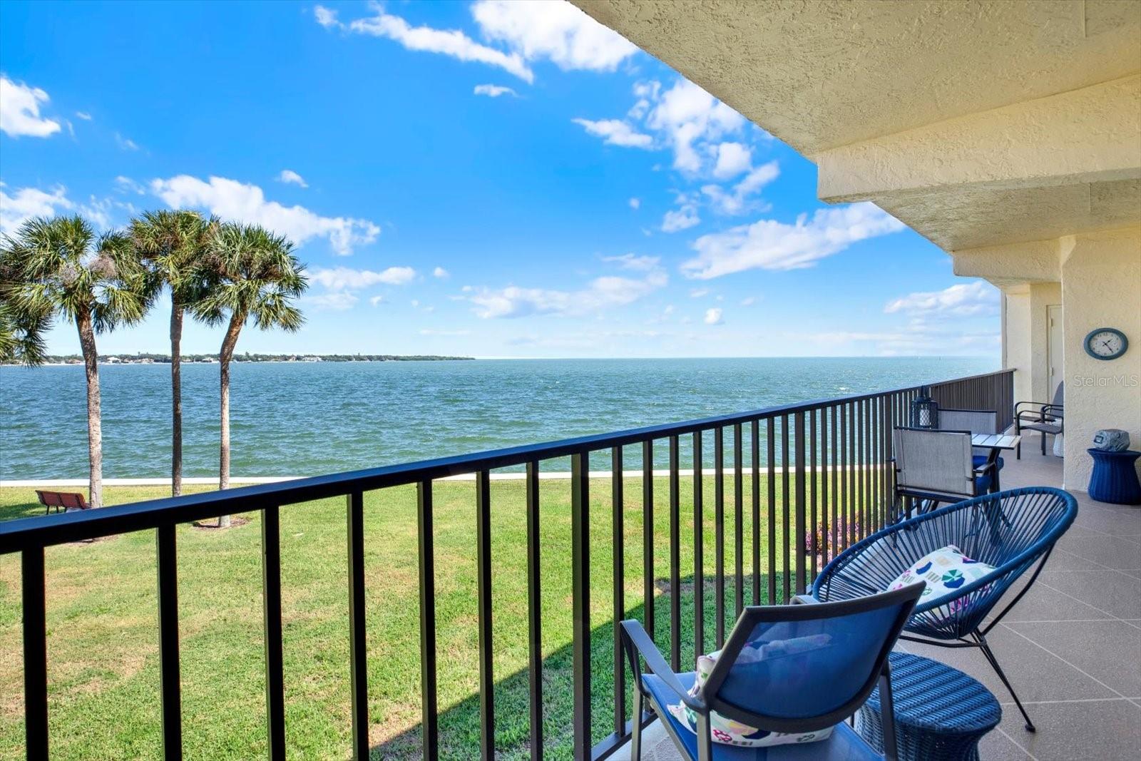 7540 SUNSHINE SKYWAY LANE S, #117, St Petersburg, FL 33711